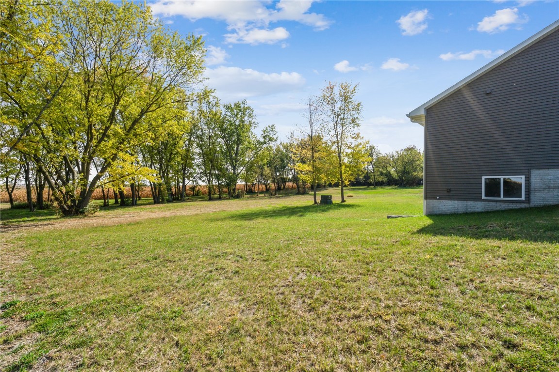445 1st Street N Winthrop IA 50682