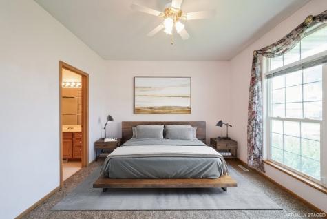 1641 Greens Way Court Cedar Rapids IA 52402