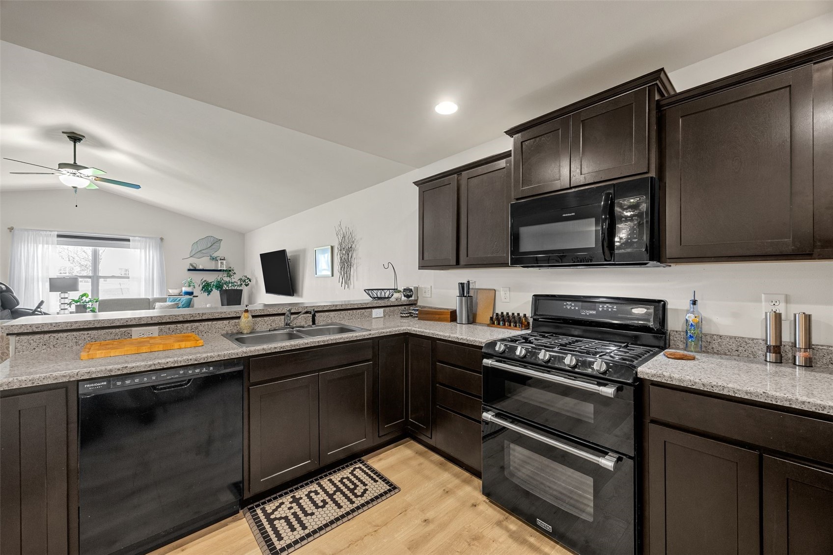 7413 Summerset Avenue NE Cedar Rapids IA 52402