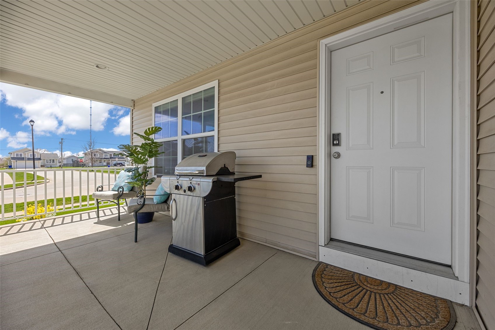 7413 Summerset Avenue NE Cedar Rapids IA 52402