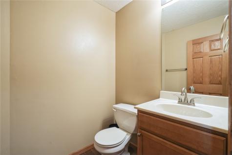 2208 49th Street Marion IA 52302