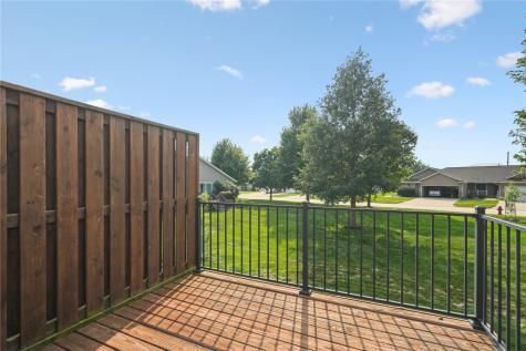 2208 49th Street Marion IA 52302
