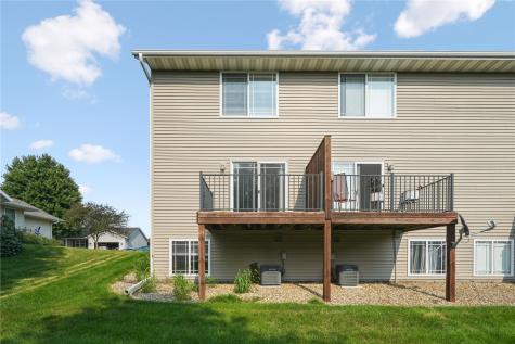 2208 49th Street Marion IA 52302