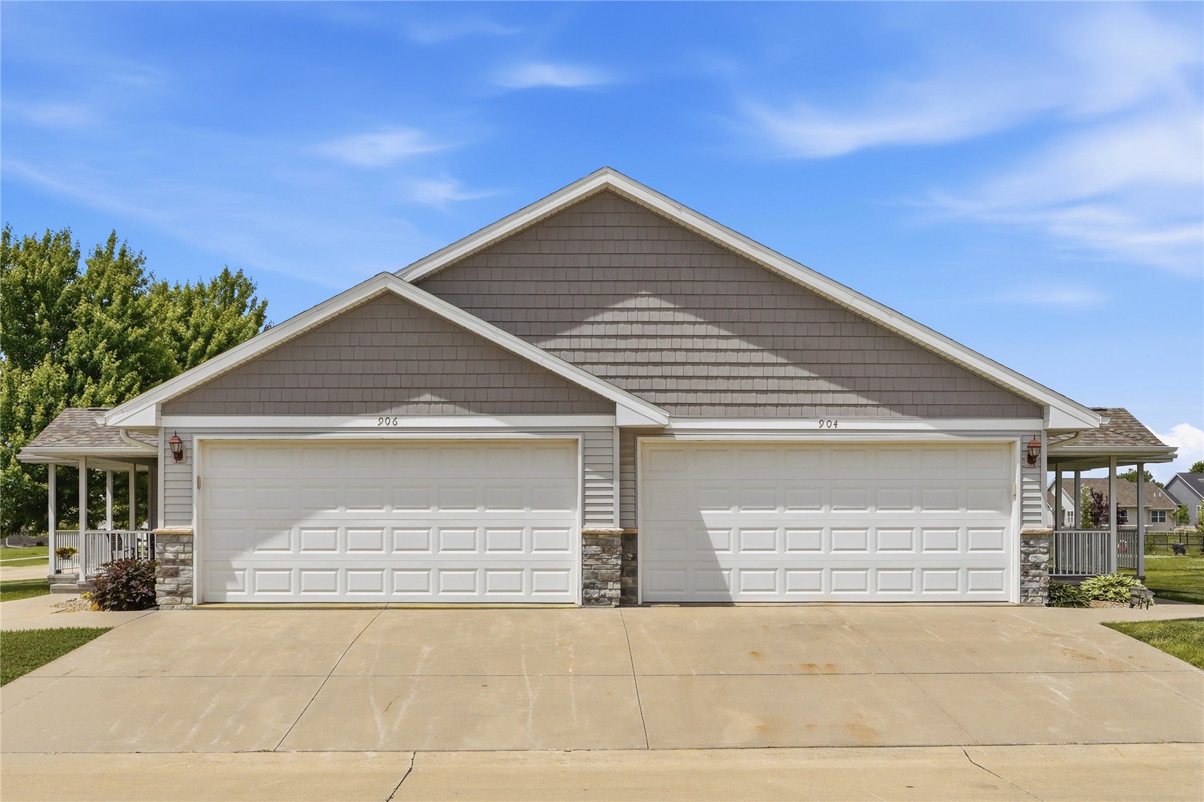 904 Crescent View NE Cedar Rapids IA 52402