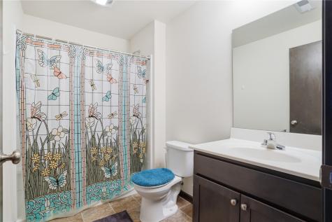 904 Crescent View NE Cedar Rapids IA 52402