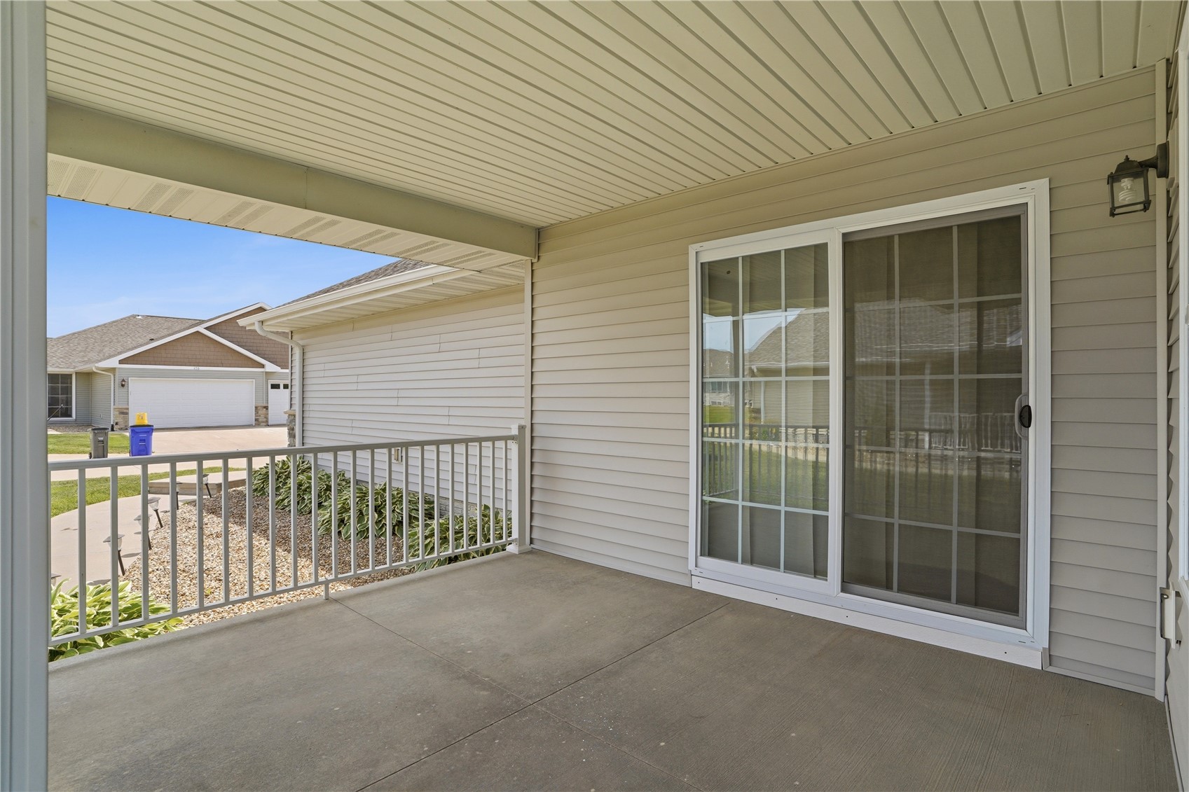 904 Crescent View NE Cedar Rapids IA 52402