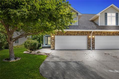 452 N Mckenzie Lane North Liberty IA 52317