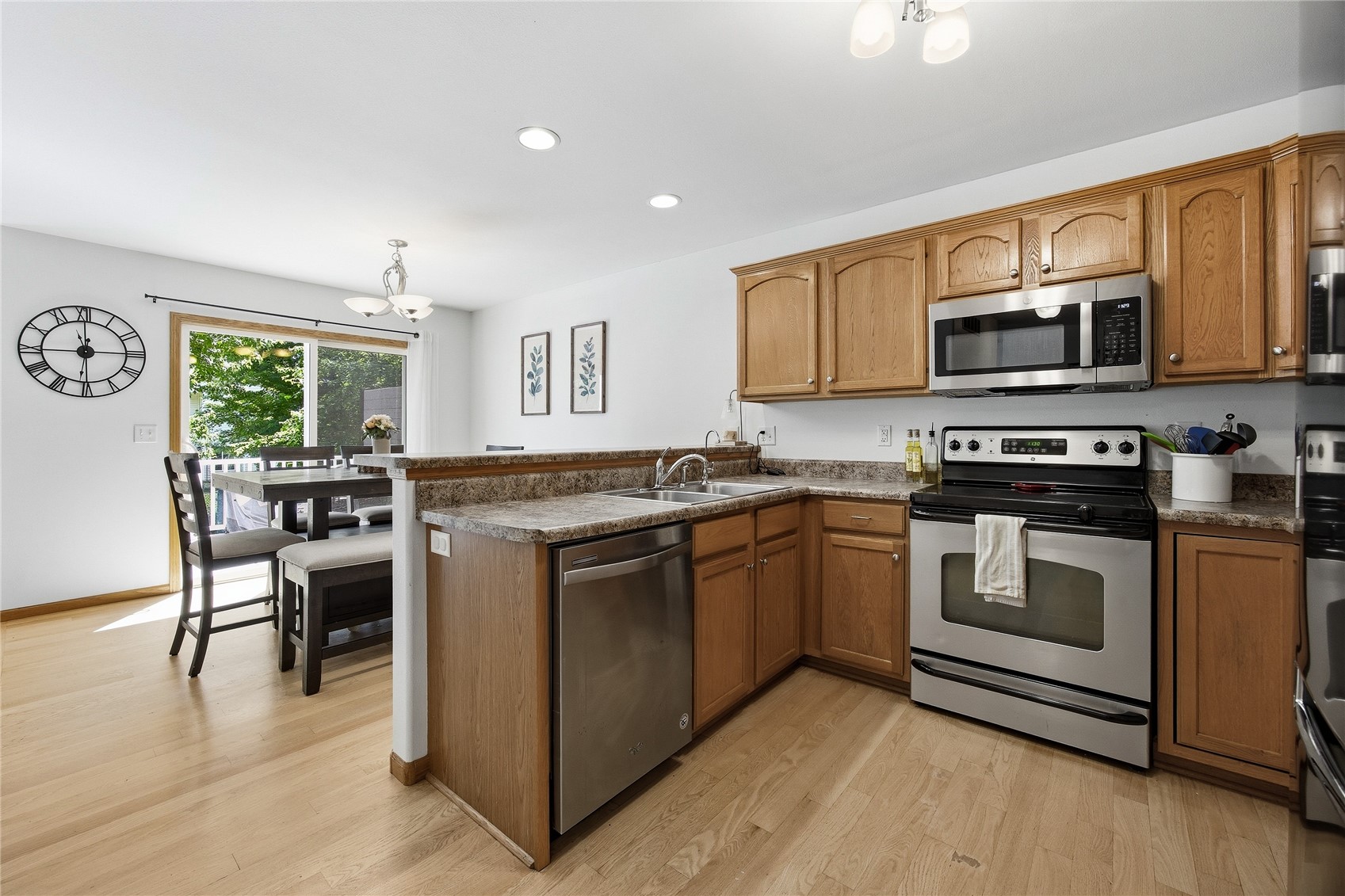 452 N Mckenzie Lane North Liberty IA 52317