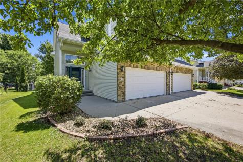 452 N Mckenzie Lane North Liberty IA 52317