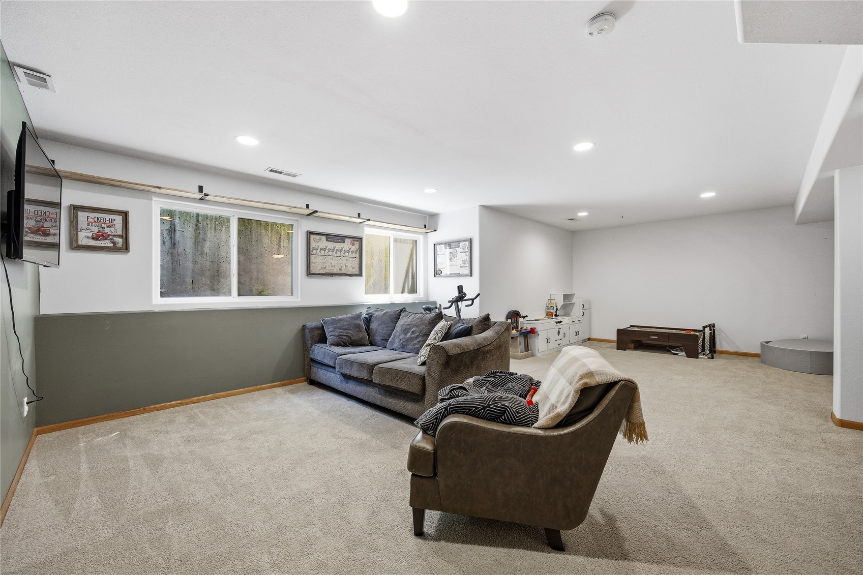 452 N Mckenzie Lane North Liberty IA 52317