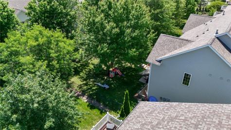 452 N Mckenzie Lane North Liberty IA 52317