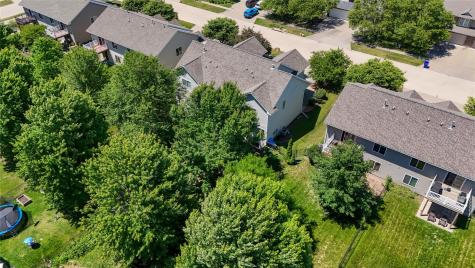 452 N Mckenzie Lane North Liberty IA 52317
