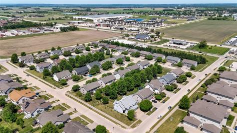 452 N Mckenzie Lane North Liberty IA 52317