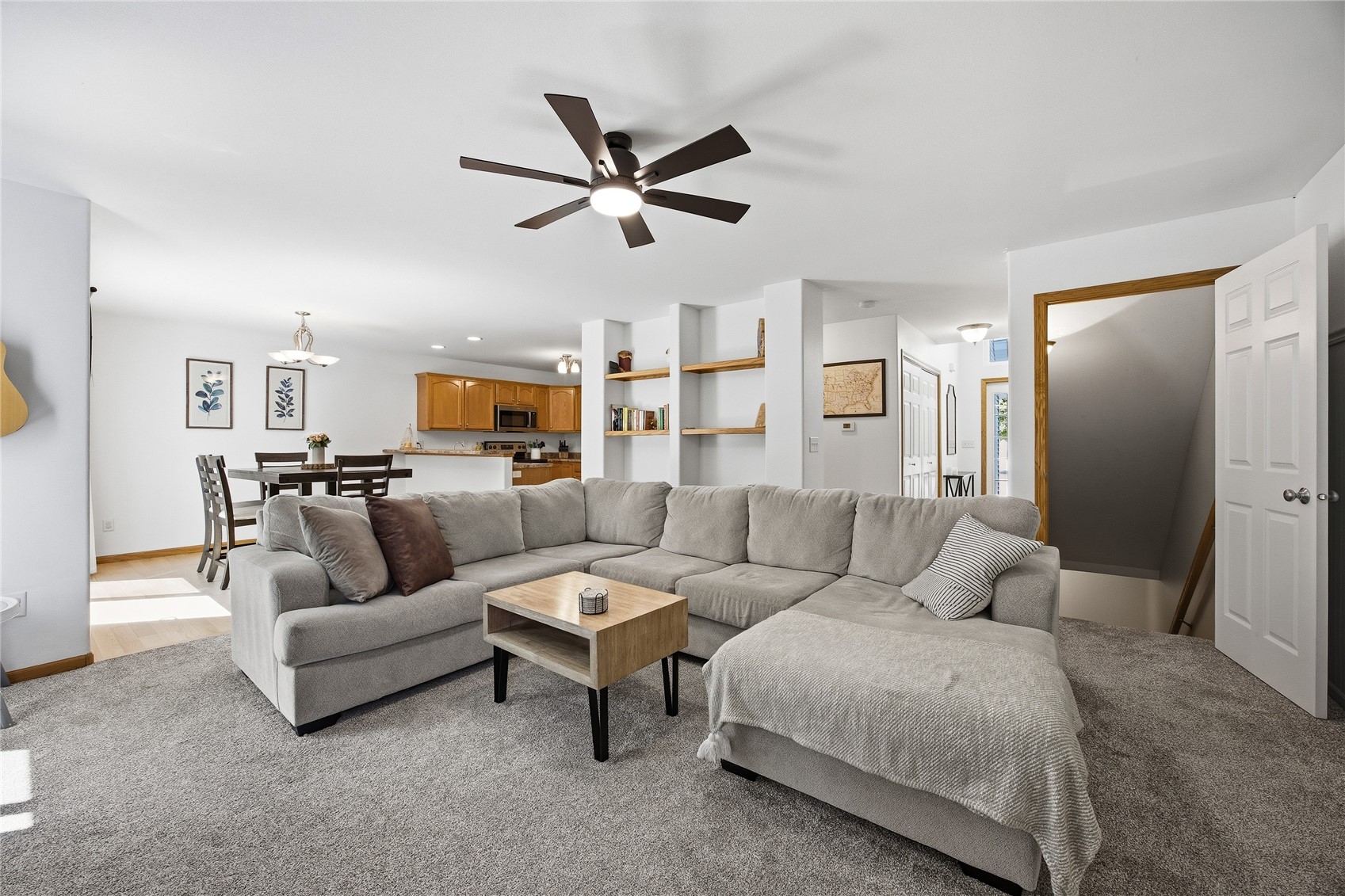 452 N Mckenzie Lane North Liberty IA 52317