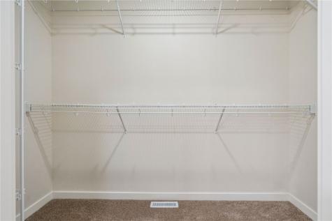 7106 Waterview Drive SW Cedar Rapids IA 52404