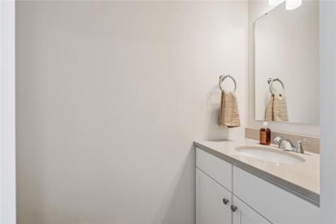 7106 Waterview Drive SW Cedar Rapids IA 52404