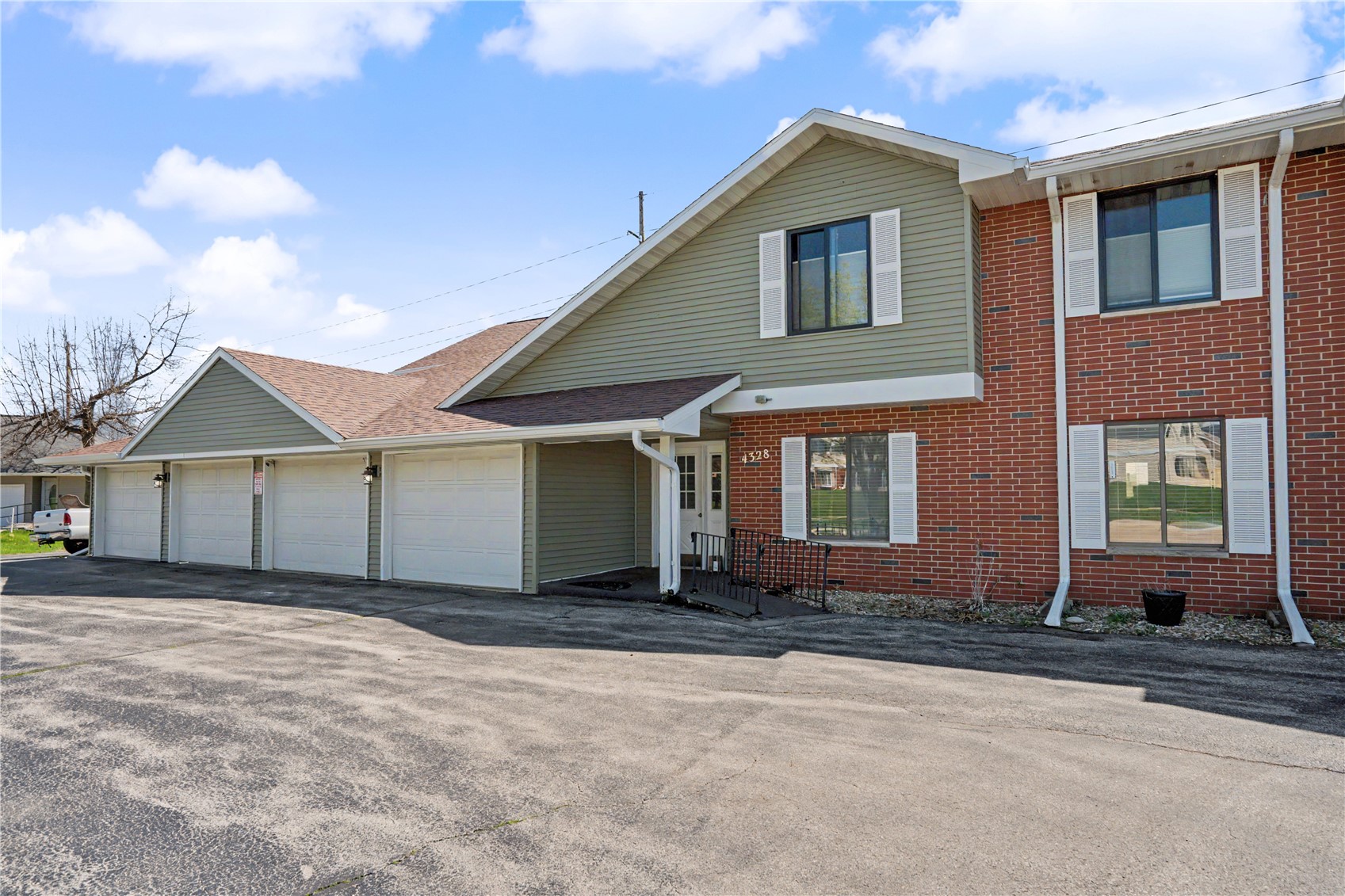 4328 Maureen Court SE Cedar Rapids IA 52403