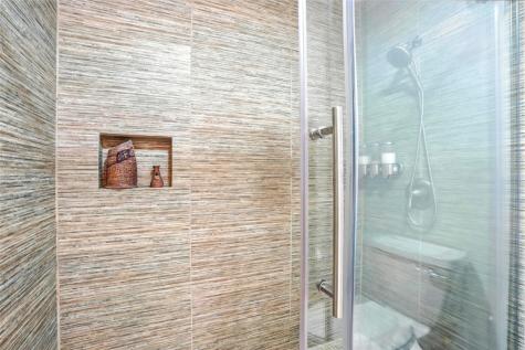 725 East Post Court Cedar Rapids IA 52403