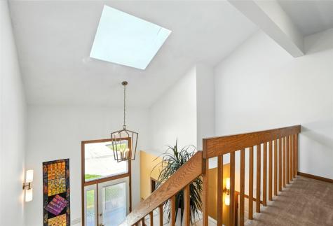 725 East Post Court Cedar Rapids IA 52403