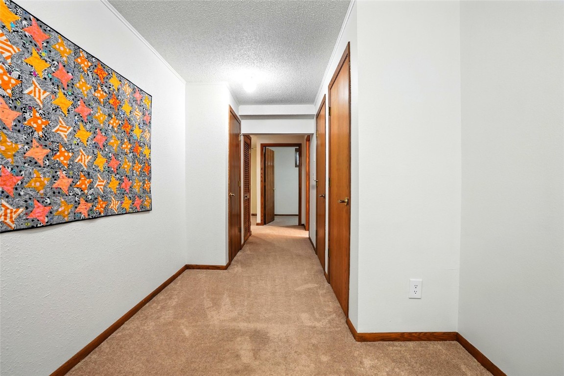 725 East Post Court Cedar Rapids IA 52403