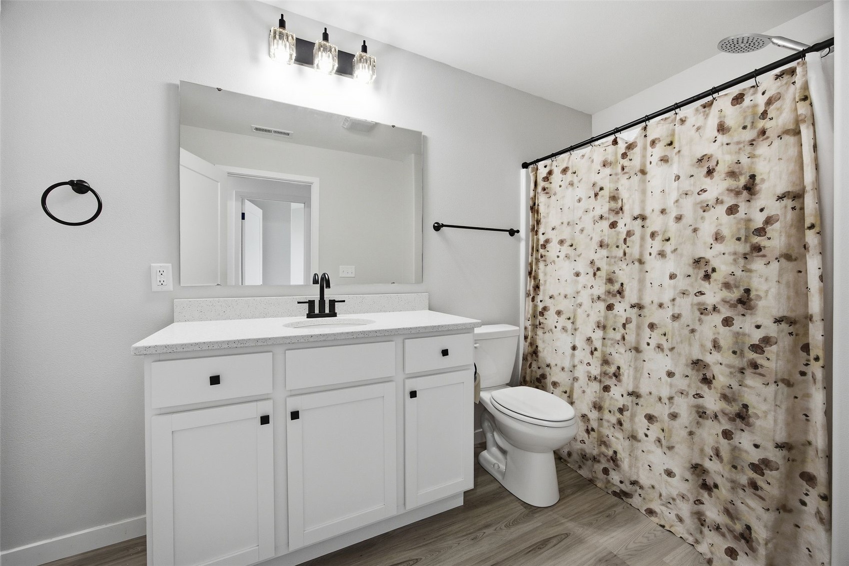 1110 Leann Circle North Liberty IA 52317