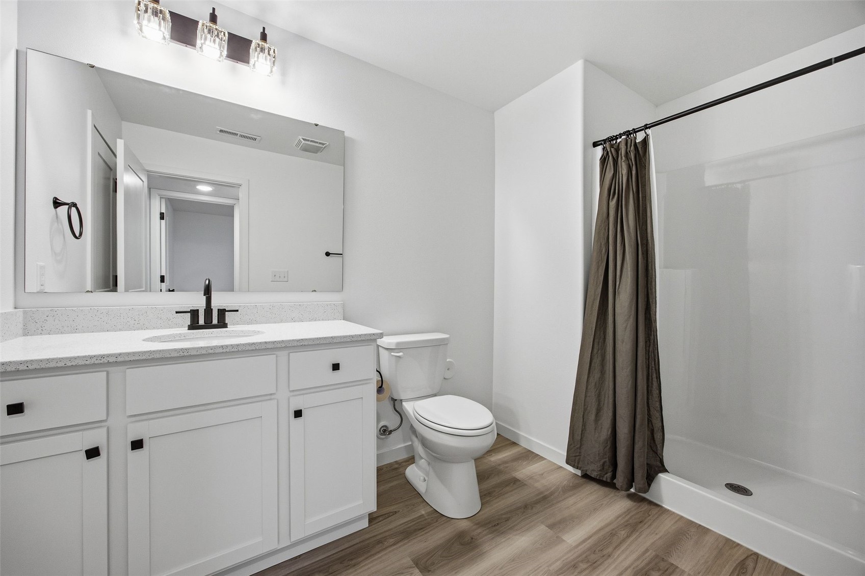 1110 Leann Circle North Liberty IA 52317