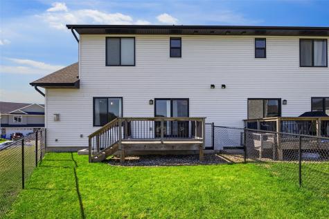 1110 Leann Circle North Liberty IA 52317
