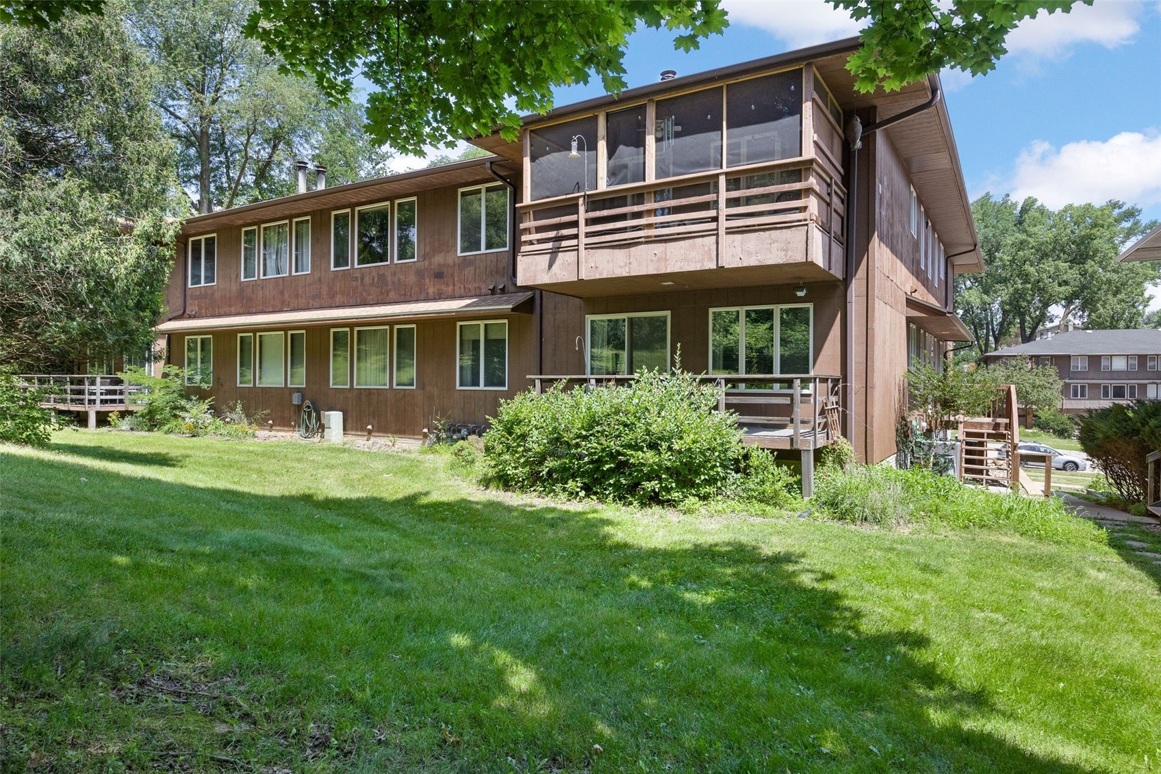 1723 Pikes Peak Court NE Cedar Rapids IA 52402