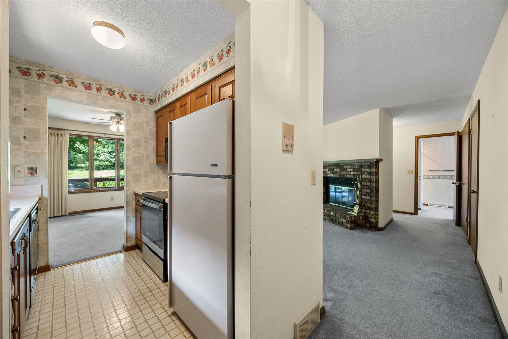 1723 Pikes Peak Court NE Cedar Rapids IA 52402