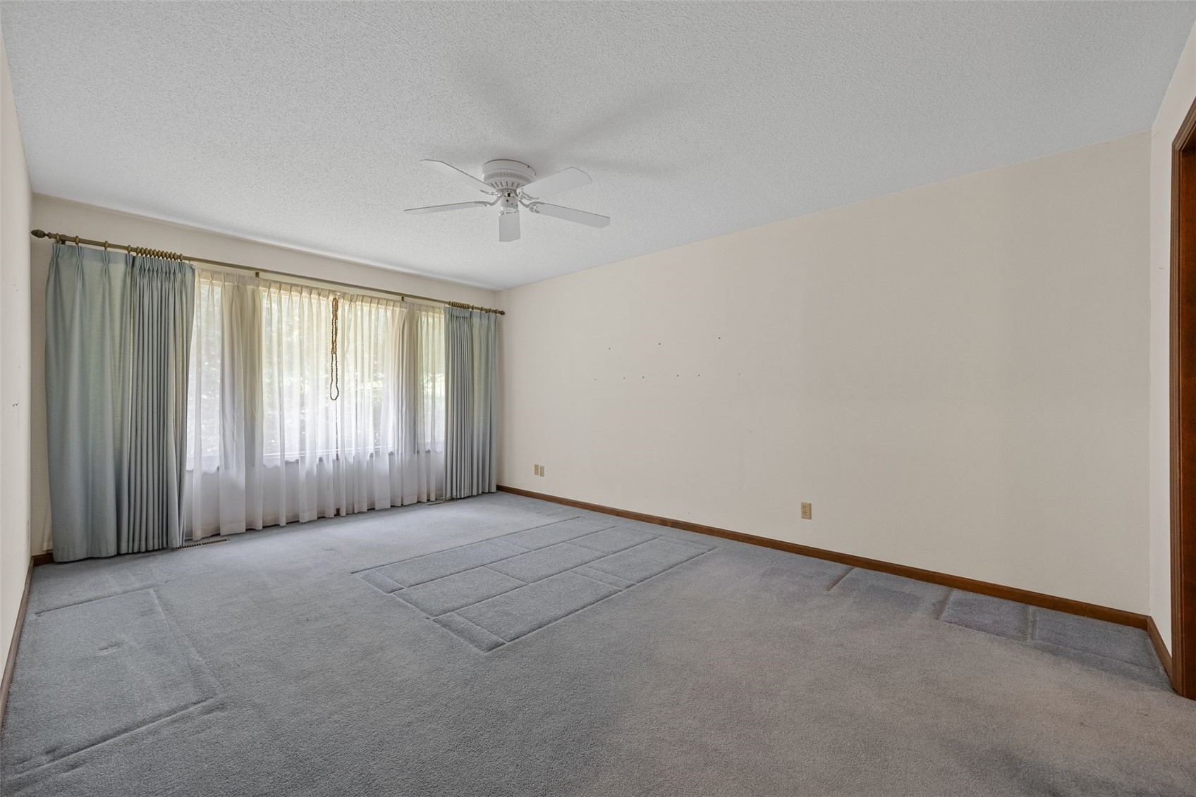 1723 Pikes Peak Court NE Cedar Rapids IA 52402