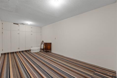 1723 Pikes Peak Court NE Cedar Rapids IA 52402