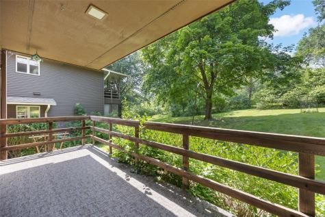 1723 Pikes Peak Court NE Cedar Rapids IA 52402