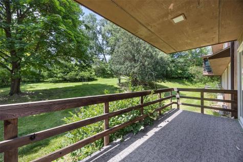 1723 Pikes Peak Court NE Cedar Rapids IA 52402