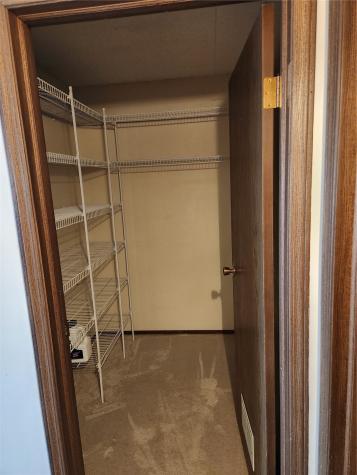 2955 Bowling Street SW Cedar Rapids IA 52404