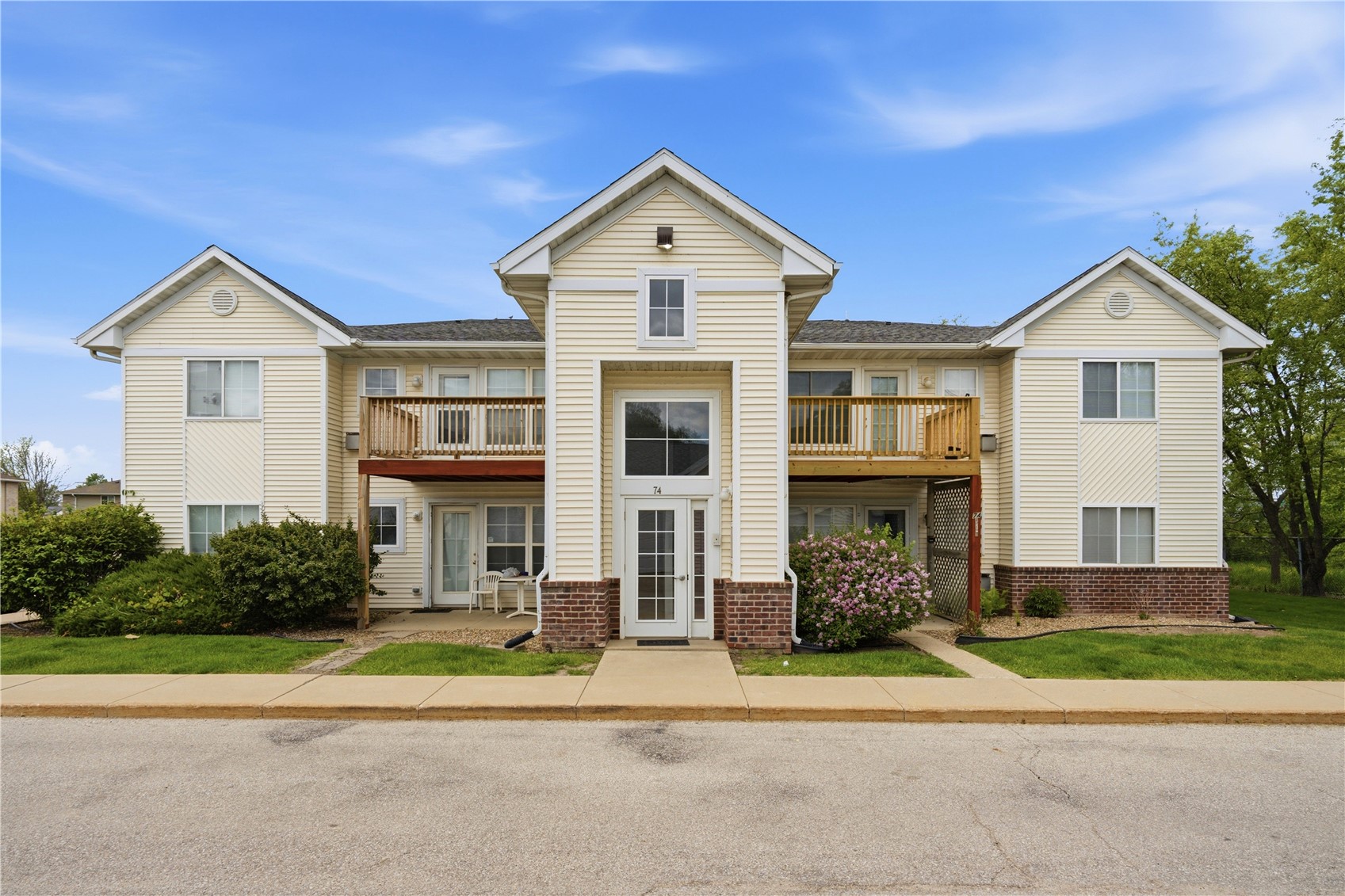 74 Miller Avenue SW Cedar Rapids IA 52404