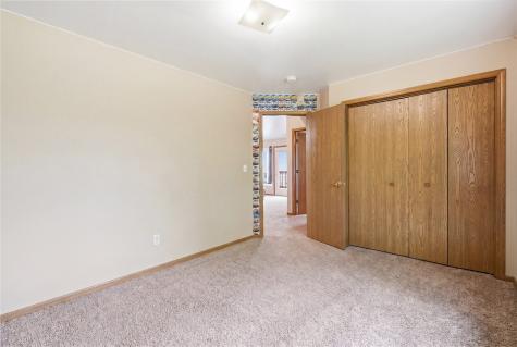 74 Miller Avenue SW Cedar Rapids IA 52404