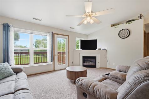 74 Miller Avenue SW Cedar Rapids IA 52404