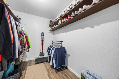 1734 Pikes Peak Court NE Cedar Rapids IA 52402