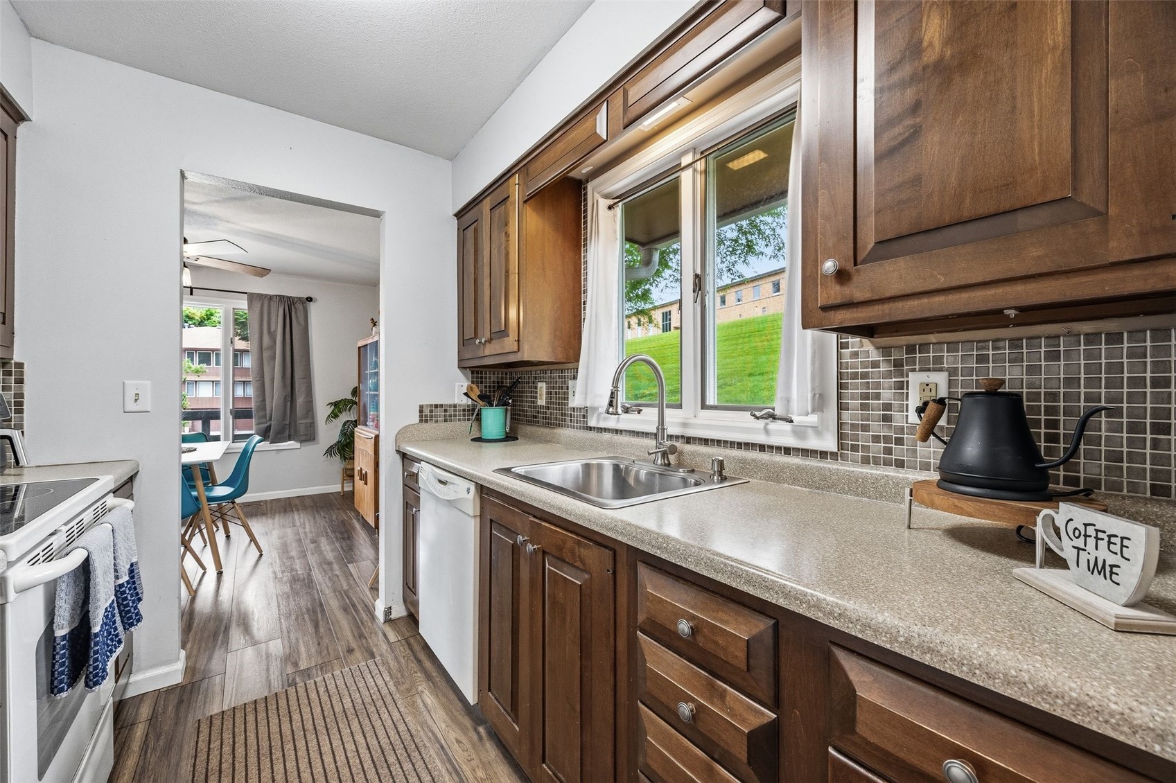 1734 Pikes Peak Court NE Cedar Rapids IA 52402