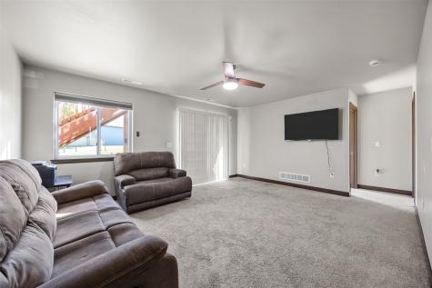 630 Doe Avenue Tiffin IA 52340