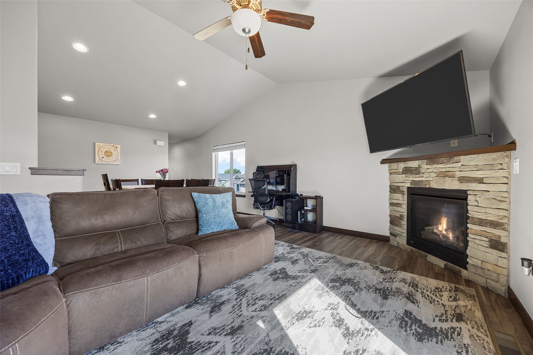 630 Doe Avenue Tiffin IA 52340