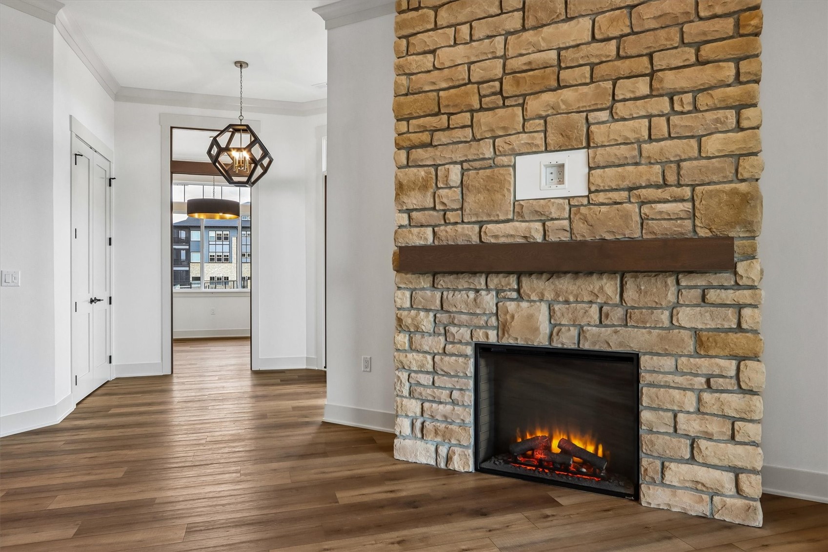1903 Country Club Drive Coralville IA 52241
