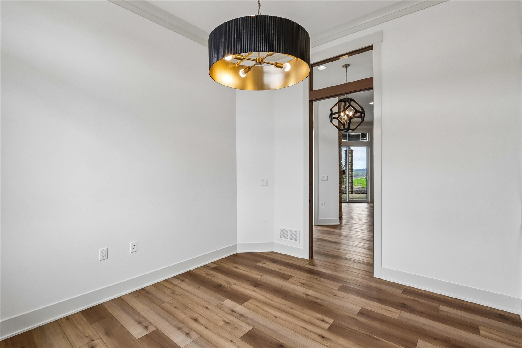 1903 Country Club Drive Coralville IA 52241