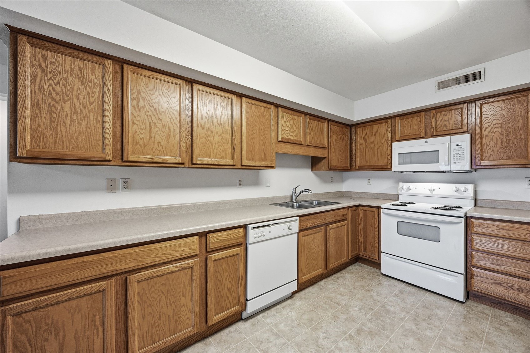 1010 240th Street North Liberty IA 52317