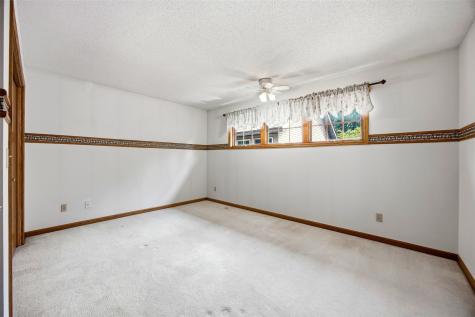 701 135th Drive Amana IA 52203