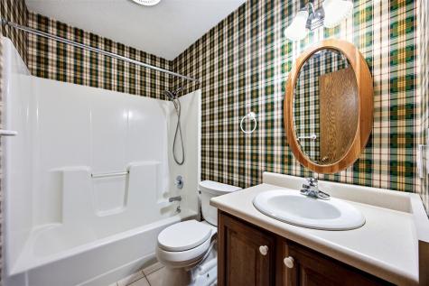 701 135th Drive Amana IA 52203