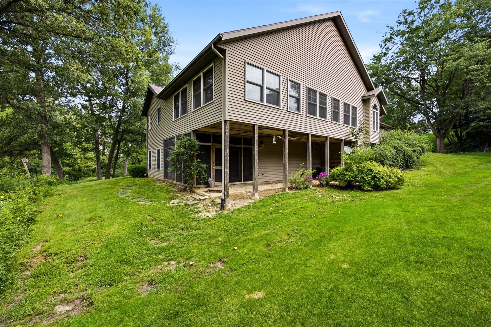 701 135th Drive Amana IA 52203