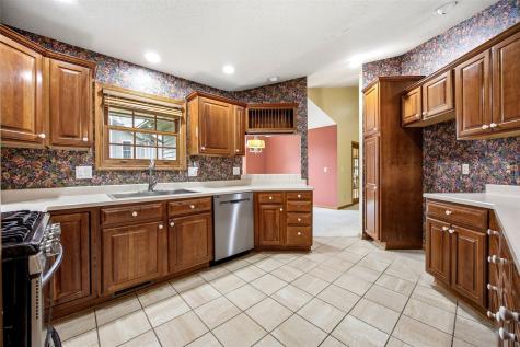 701 135th Drive Amana IA 52203