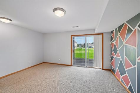 3840 37th Avenue SW Cedar Rapids IA 52404