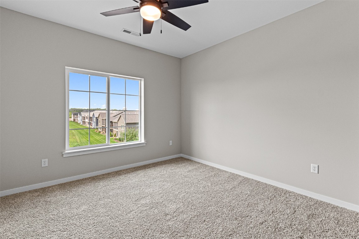 2877 Spring Rose Circle Coralville IA 52241